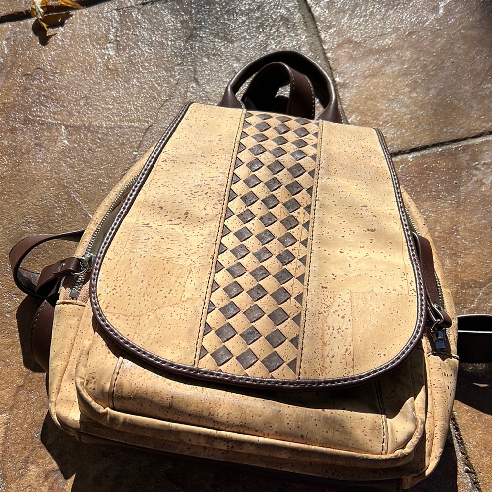 Limoncello cork backpack